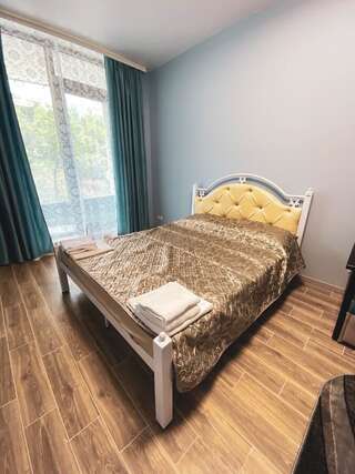 Апартаменты Diamond 2-bedroom Apartment near the Sea Одесса Апартаменты с 2 спальнями-1