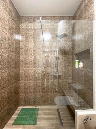 Апартаменты Diamond 2-bedroom Apartment near the Sea Одесса Апартаменты с 2 спальнями-23